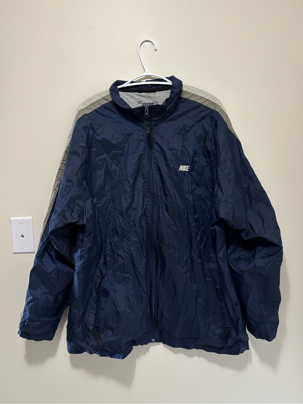 Vintage Nike Navy Blue Full-Zip Lightweight Windbreaker Jacket